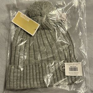 Michael Kors Beanie with Pom - One Size - Gray